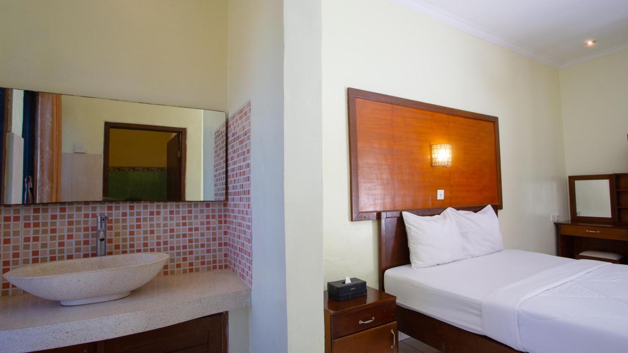 Teges Inn Kuta Kuta Lombok Exteriér fotografie