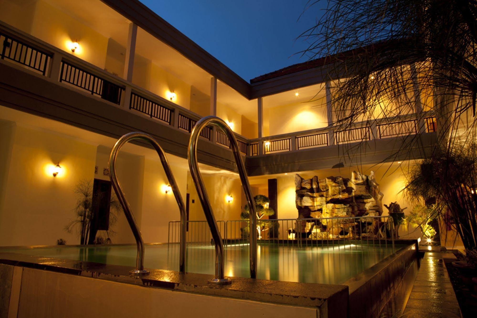 Teges Inn Kuta Kuta Lombok Exteriér fotografie